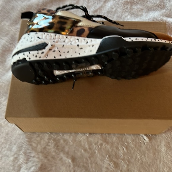 Fabulous La Sheelah lace brown leopard size 6 shoes - Picture 3 of 7